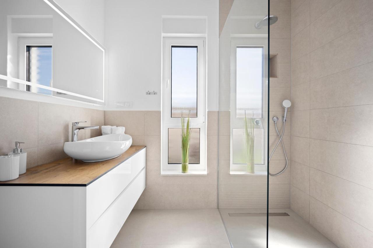 Adriatic Garden Apartments Okrug Gornji Extérieur photo